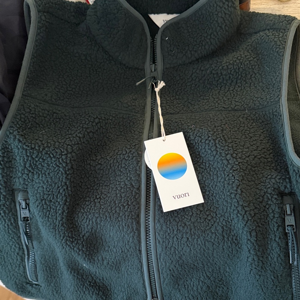 Vuori Dark Green Fleece Vest